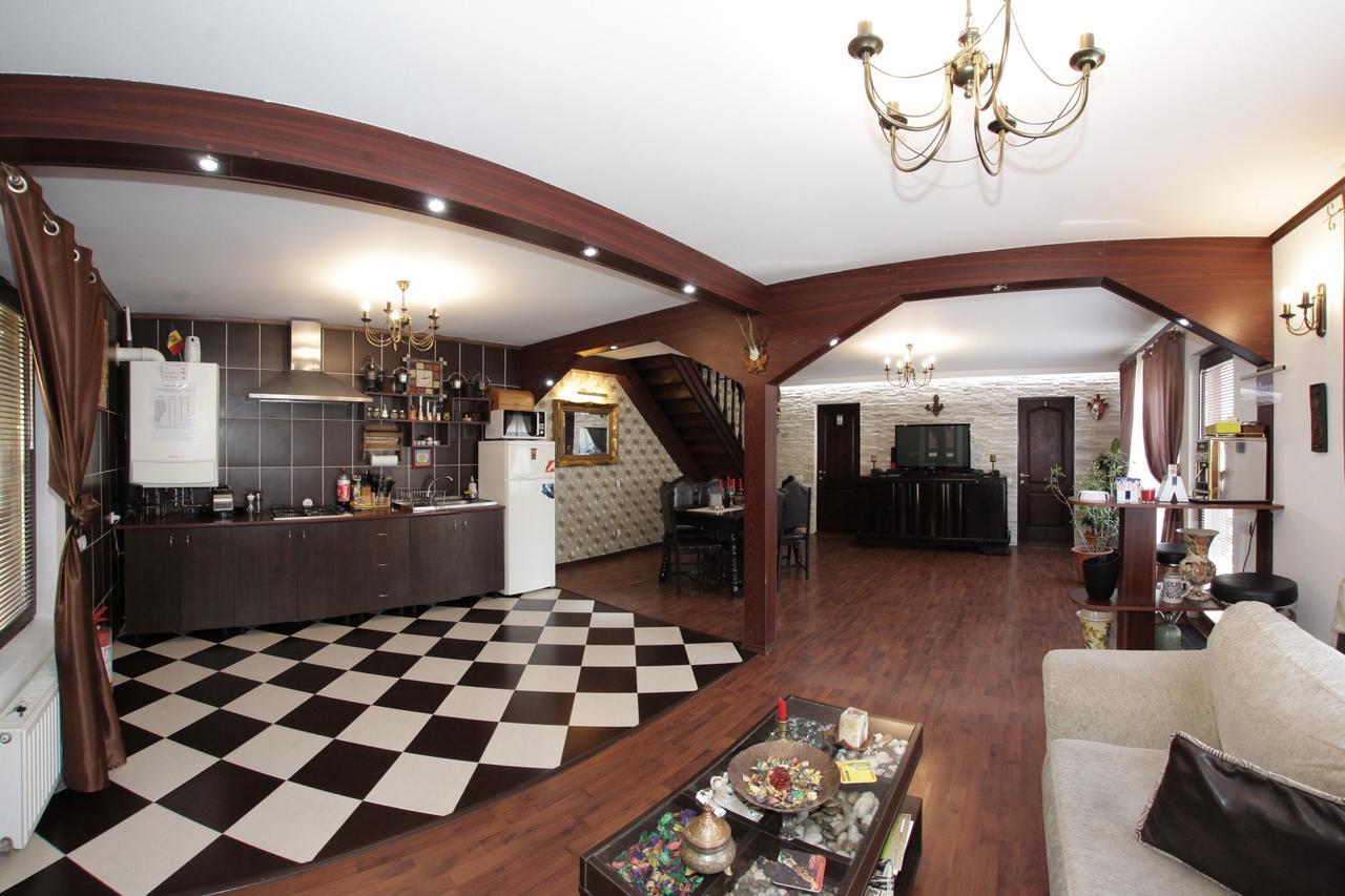 Pension Casa Wenge Sinaia Zewnętrze zdjęcie