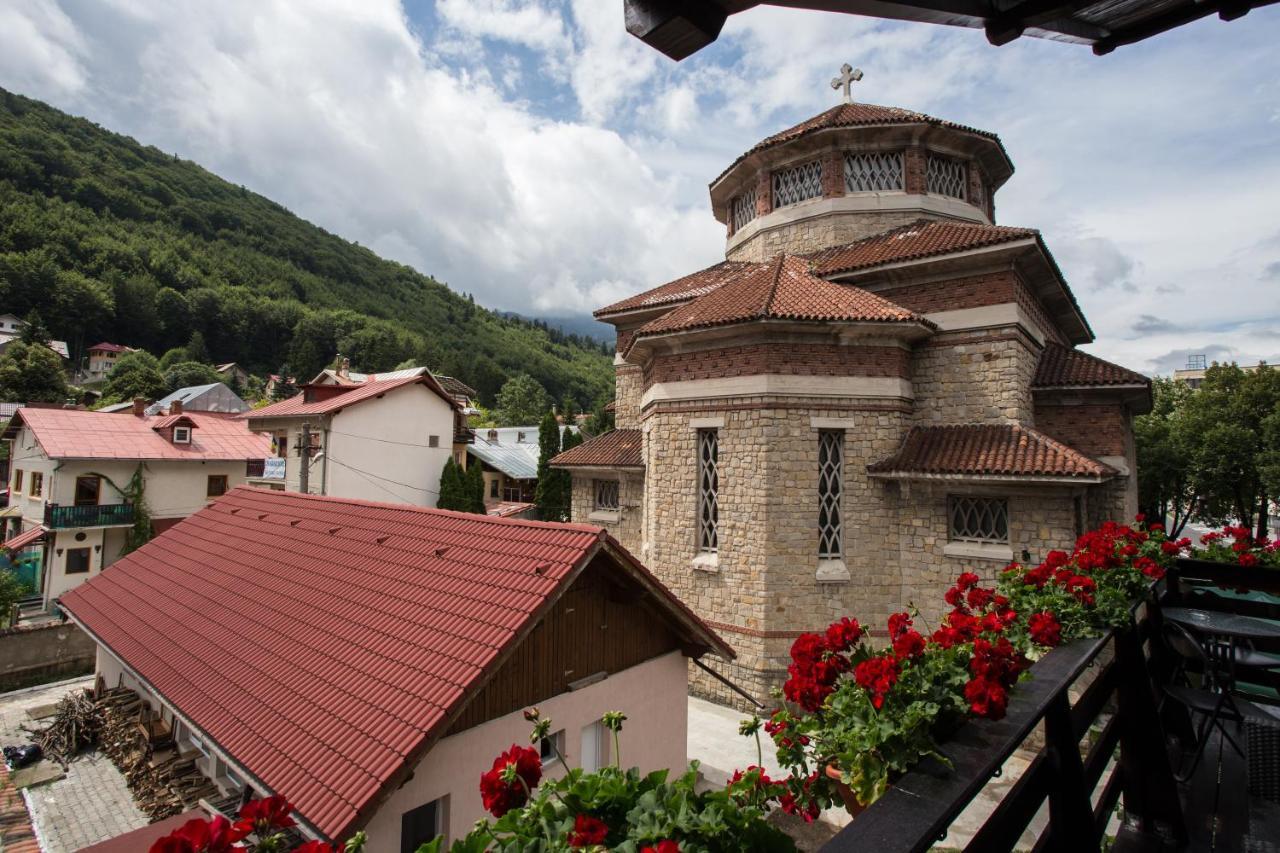 Pension Casa Wenge Sinaia Zewnętrze zdjęcie