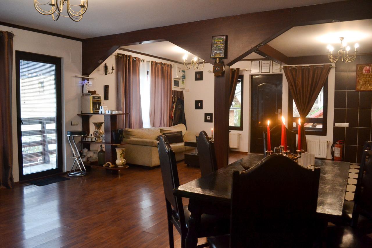 Pension Casa Wenge Sinaia Zewnętrze zdjęcie