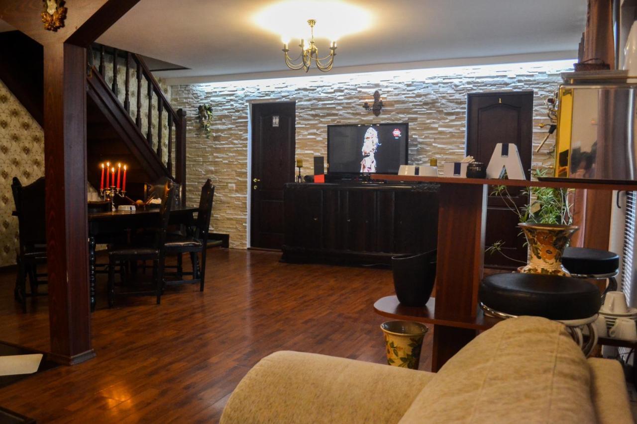 Pension Casa Wenge Sinaia Zewnętrze zdjęcie